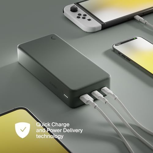 Green high capacity portable laptop charger — photo 4