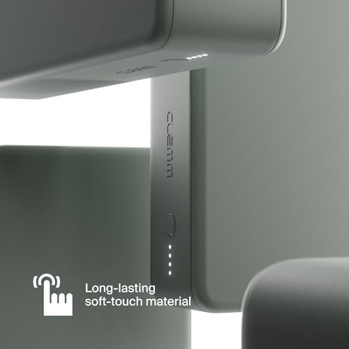 Green high capacity portable laptop charger — photo 5