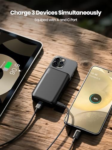 High capacity magnetic wireless portable charger — photo 5