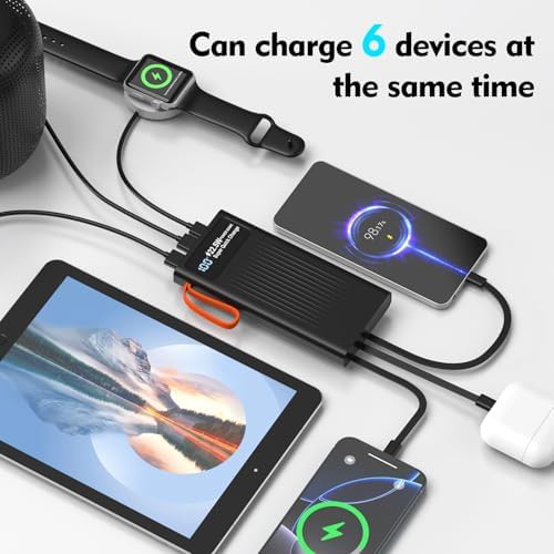 Travel power bank with built-in cables — photo 3