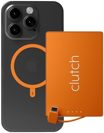 Magnetic USB-C portable charger with built in cable — photo 4
