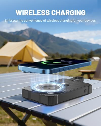 Foldable solar power bank with four panels — photo 4